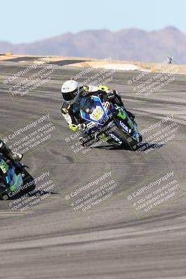 media/Dec-07-2025-CVMA (Sun) [[3e7d2de5dc]]/Race 6-The Shootout/